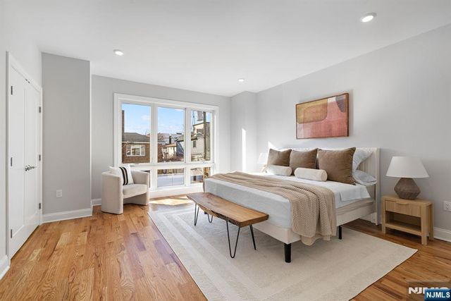 227 Wayne Avenue 227A, Cliffside Park, NJ 07010