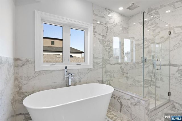 227 Wayne Avenue 227A, Cliffside Park, NJ 07010