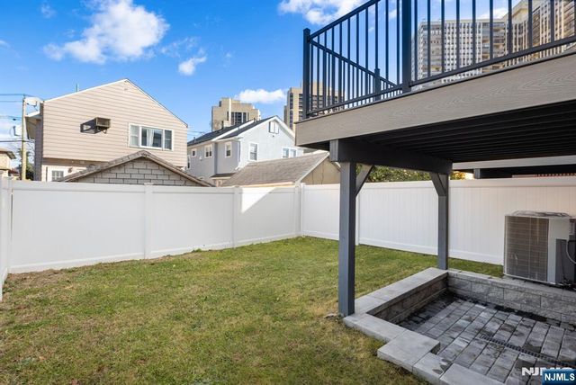 227 Wayne Avenue 227A, Cliffside Park, NJ 07010