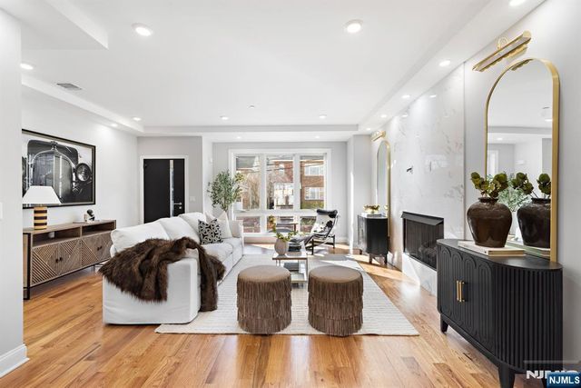 227 Wayne Avenue 227A, Cliffside Park, NJ 07010