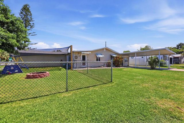 1111 51ST AVENUE W, Bradenton, FL 34207