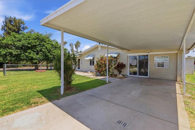 1111 51ST AVENUE W, Bradenton, FL 34207
