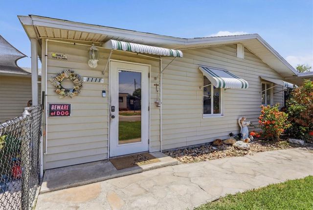 1111 51ST AVENUE W, Bradenton, FL 34207
