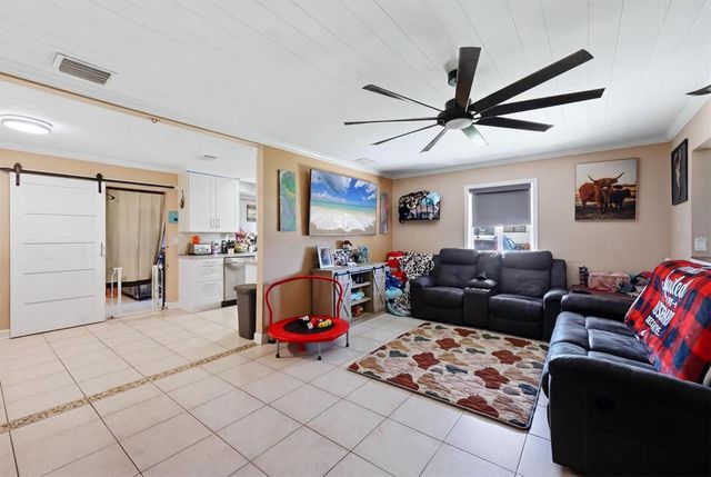 1111 51ST AVENUE W, Bradenton, FL 34207
