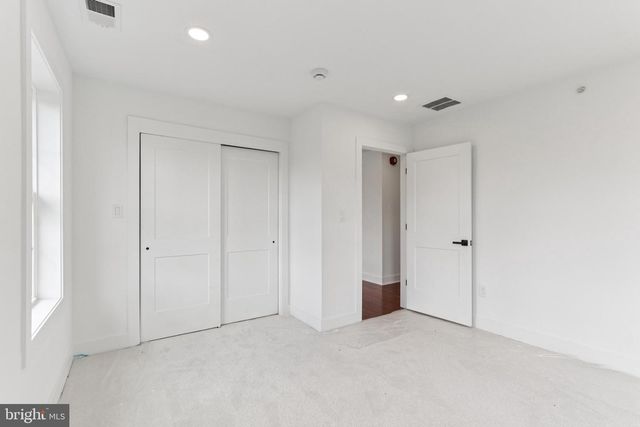 2627 COUNTY LINE RD, Chalfont, PA 18914