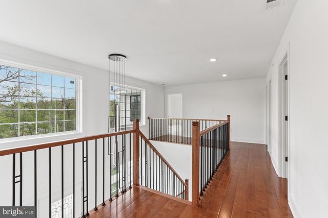 2627 COUNTY LINE RD, Chalfont, PA 18914