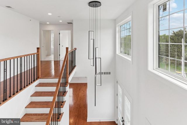 2627 COUNTY LINE RD, Chalfont, PA 18914