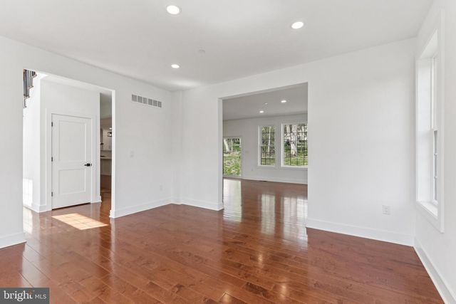 2627 COUNTY LINE RD, Chalfont, PA 18914