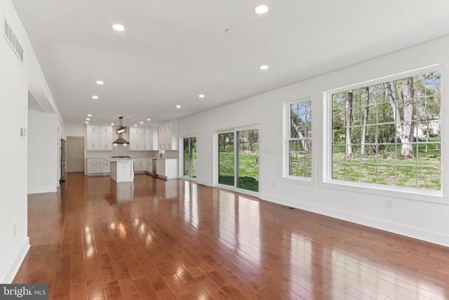 2627 COUNTY LINE RD, Chalfont, PA 18914