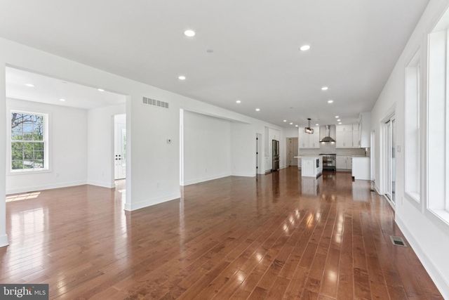 2627 COUNTY LINE RD, Chalfont, PA 18914