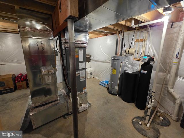 120 MOONSTONE DR, Kearneysville, WV 25430