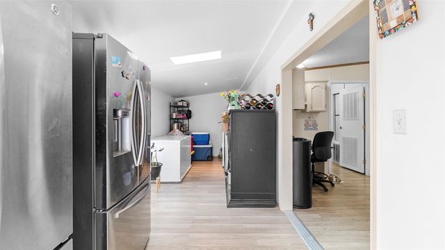 7735 N Walker Road, Cleveland, TX 77328