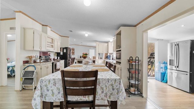 7735 N Walker Road, Cleveland, TX 77328