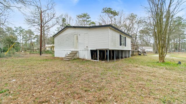 7735 N Walker Road, Cleveland, TX 77328