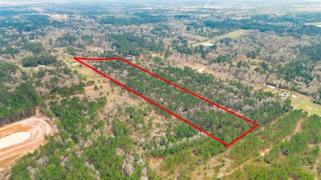 7735 N Walker Road, Cleveland, TX 77328