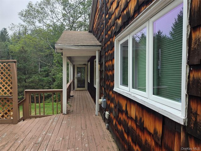 63 Otens Road, Ellenville, NY 12428