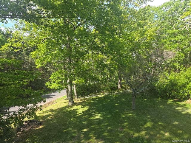 63 Otens Road, Ellenville, NY 12428