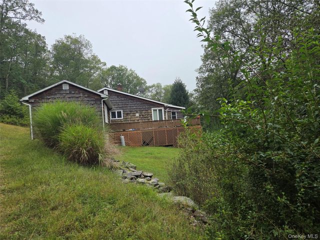 63 Otens Road, Ellenville, NY 12428