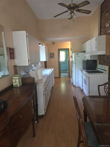 63 Otens Road, Ellenville, NY 12428