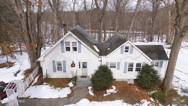 94 Topanemus Lane, Freehold, NJ 07728