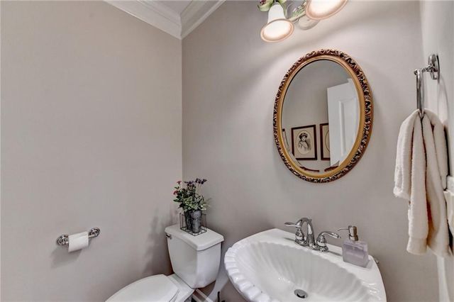 3365 Parsons Run, Suwanee, GA 30024