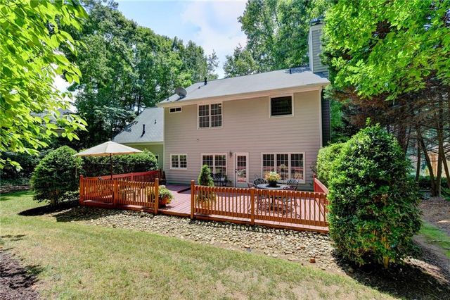 3365 Parsons Run, Suwanee, GA 30024