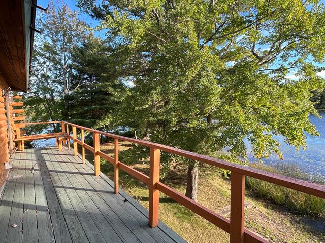 17 Casey Road, Kingston, NH 03848