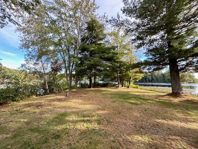 17 Casey Road, Kingston, NH 03848