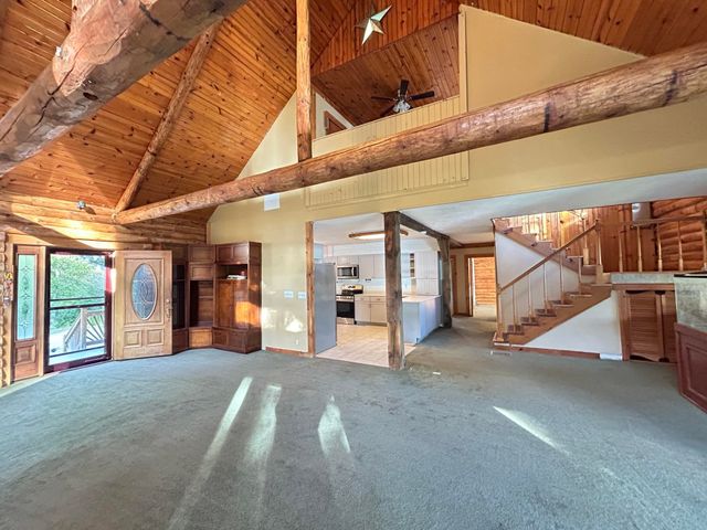 17 Casey Road, Kingston, NH 03848