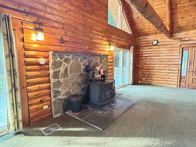 17 Casey Road, Kingston, NH 03848