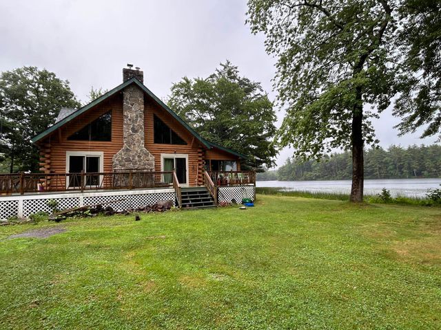 17 Casey Road, Kingston, NH 03848