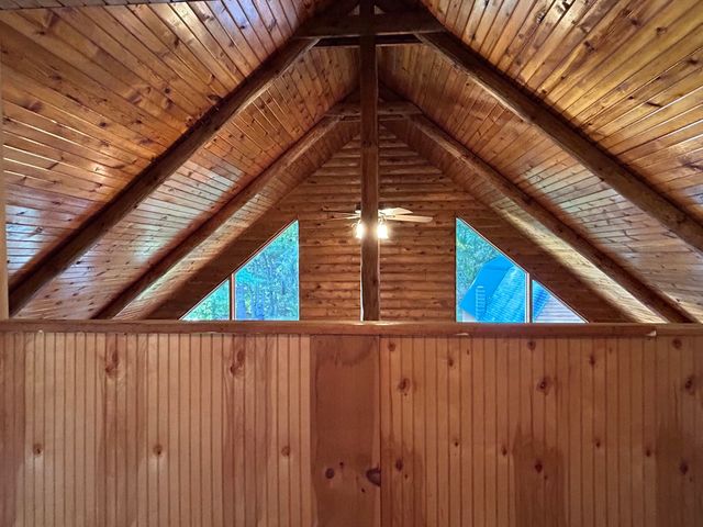 17 Casey Road, Kingston, NH 03848