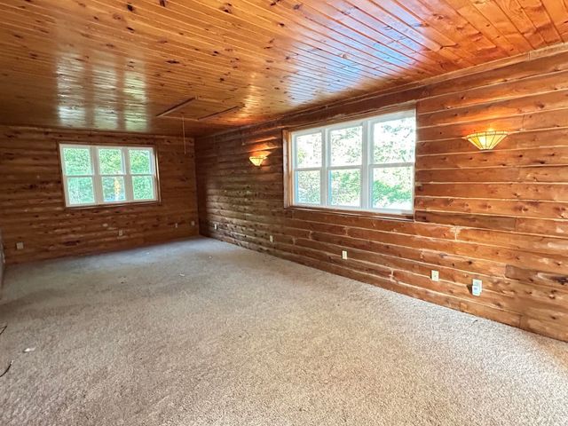 17 Casey Road, Kingston, NH 03848