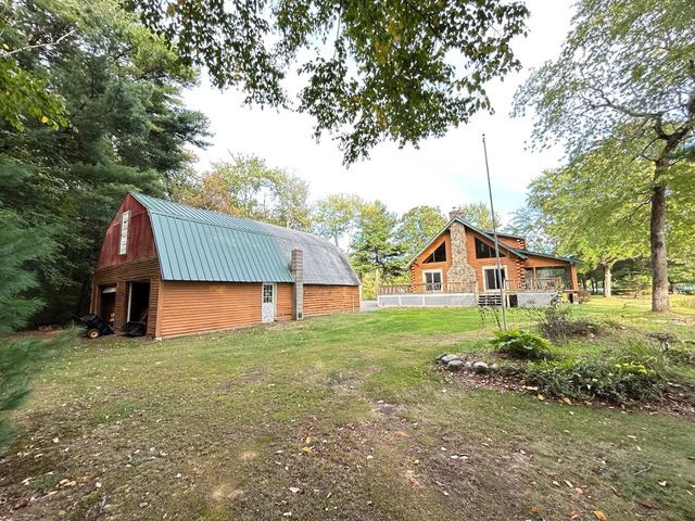 17 Casey Road, Kingston, NH 03848