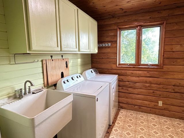 17 Casey Road, Kingston, NH 03848
