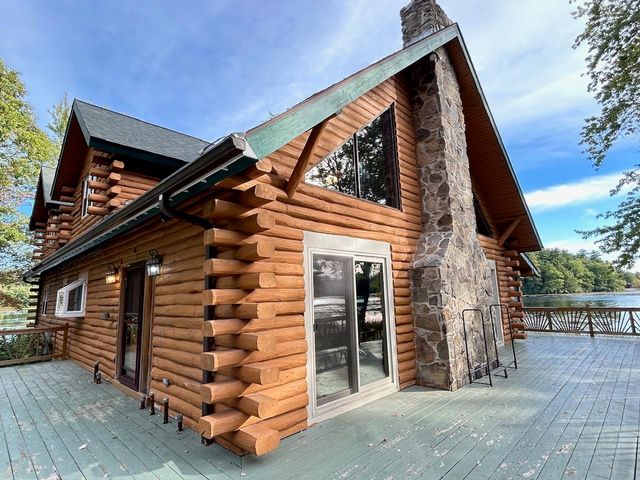 17 Casey Road, Kingston, NH 03848