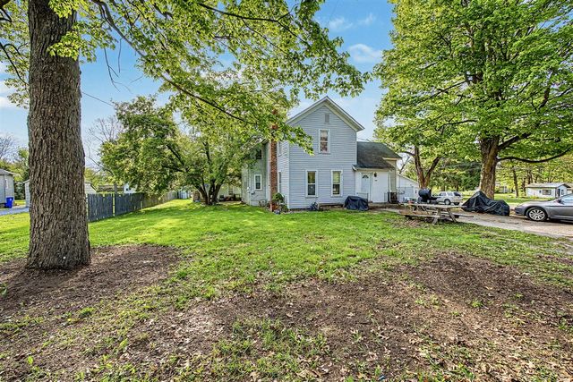 213 Reading Avenue, Jonesville, MI 49250