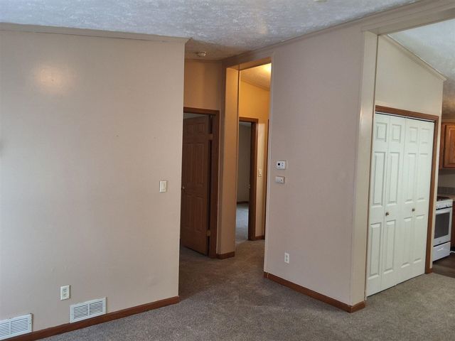 213 Reading Avenue, Jonesville, MI 49250