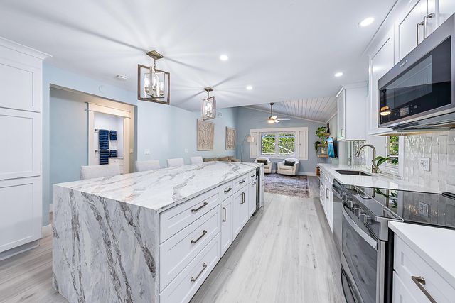 12910 La Rochelle Circle, Palm Beach Gardens, FL 33410