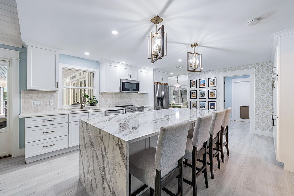 12910 La Rochelle Circle, Palm Beach Gardens, FL 33410