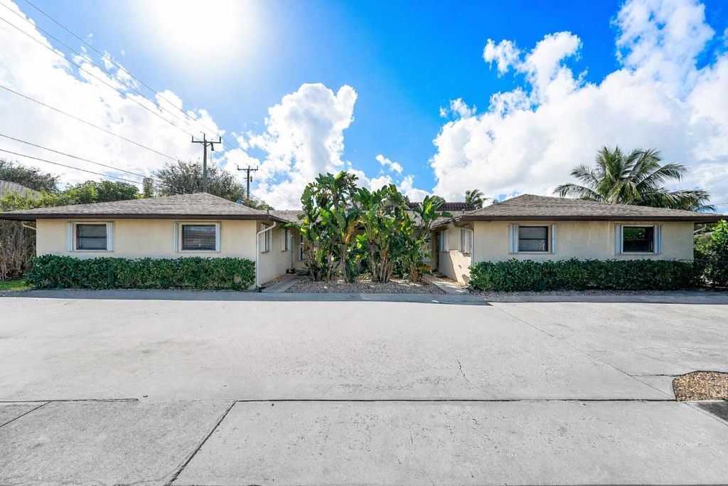 500 NE 48th Street, Boca Raton, FL 33431