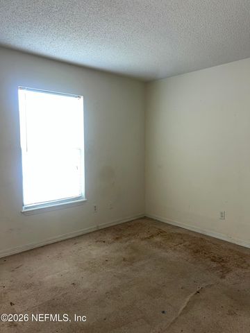 7626 MELISSA Court N, Jacksonville, FL 32210