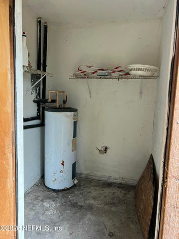 7626 MELISSA Court N, Jacksonville, FL 32210