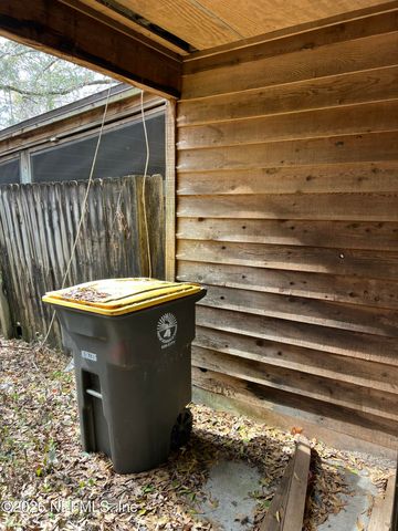 7626 MELISSA Court N, Jacksonville, FL 32210