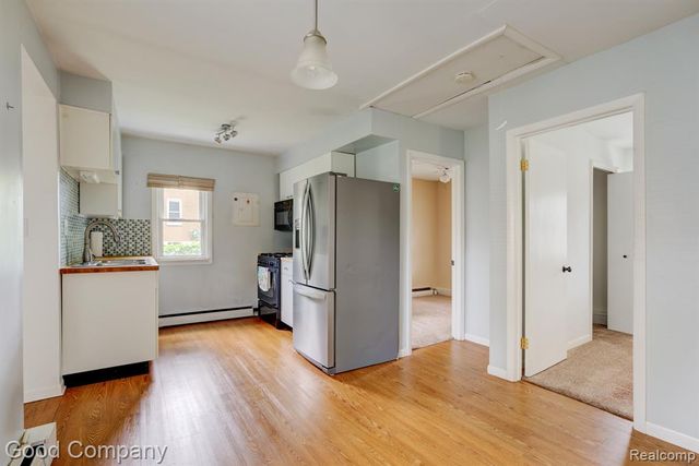 11700 Cavell Street, Livonia, MI 48150