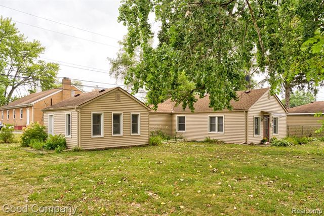 11700 Cavell Street, Livonia, MI 48150
