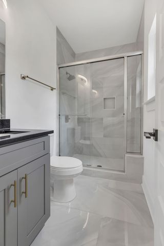 1235 Vultee Blvd, Nashville, TN 37217