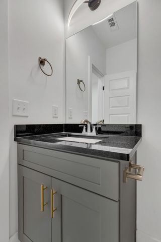 1235 Vultee Blvd, Nashville, TN 37217