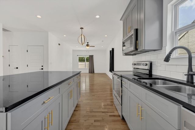 1235 Vultee Blvd, Nashville, TN 37217