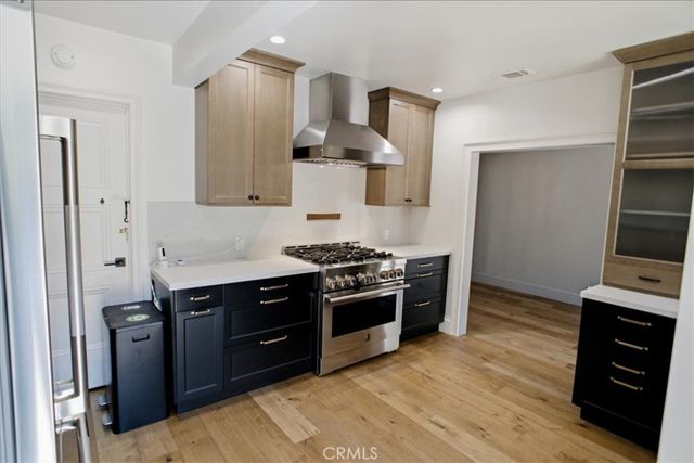 4435 Strohm, Toluca Lake, CA 91602